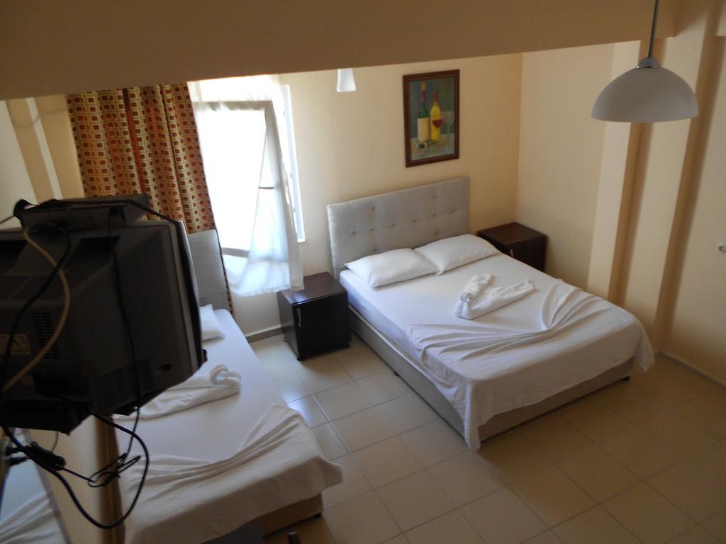 Garden Prizma Pension Kemer Habitación foto
