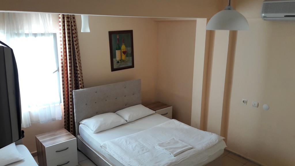 Garden Prizma Pension Kemer Exterior foto
